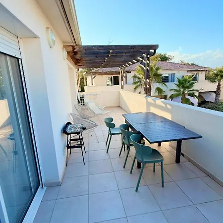 Corse - Bord De Mer, Neuf Avec Piscine Chauffee Διαμέρισμα