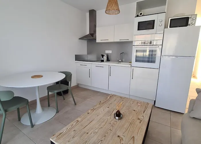 Corse, 3 Chambres, Confort, Accès Direct Appartement *