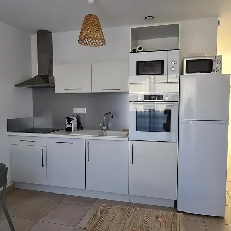 Apartment Corse - Bord De Mer, Neuf Avec Piscine Chauffee *