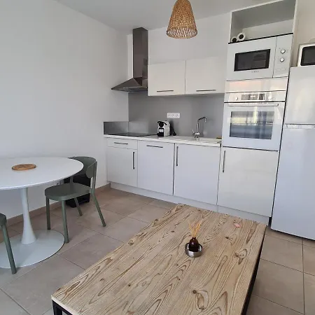 Corse - Bord De Mer, Neuf Avec Piscine Chauffee Apartament *